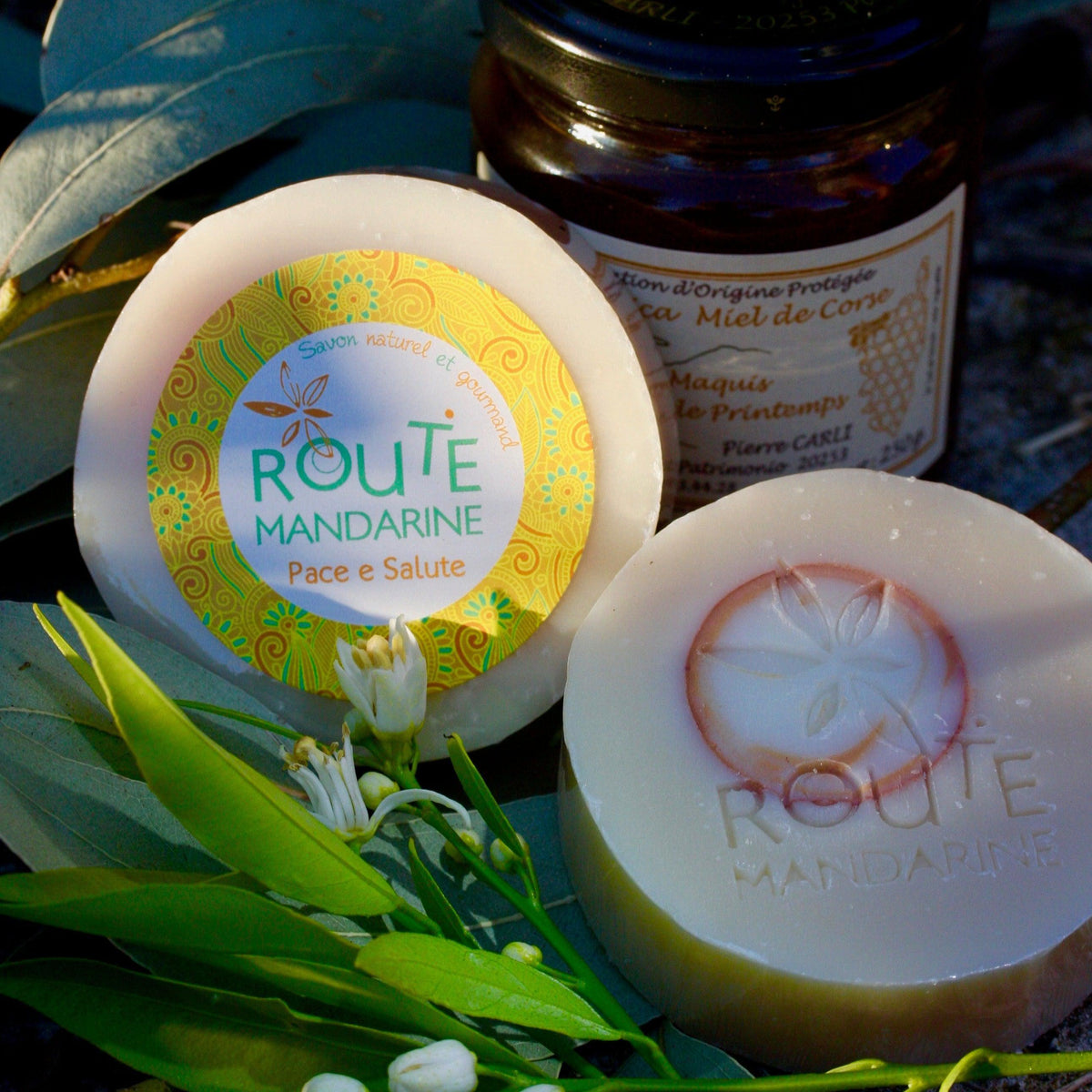 Savon Parfum petit grain bigarade, mandarine rouge, orange douce et eucalyptus Route mandarine