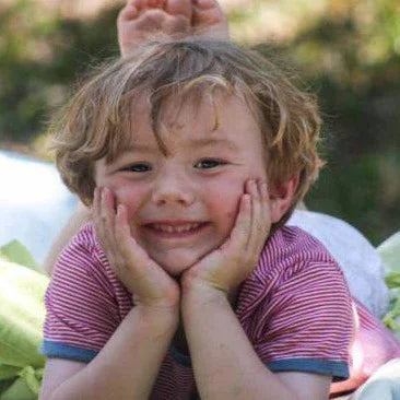 Enfant qui sourit 